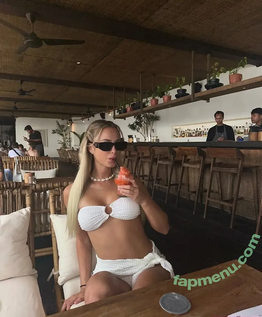 Danni Johns nude photo #0011 (dannijohns_)