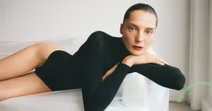  nude photo #0005