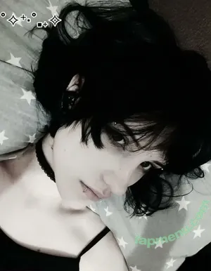  nude photo #0002