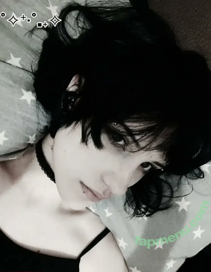 dark_vamp_ nude photo #0002 (dark_vamp_)