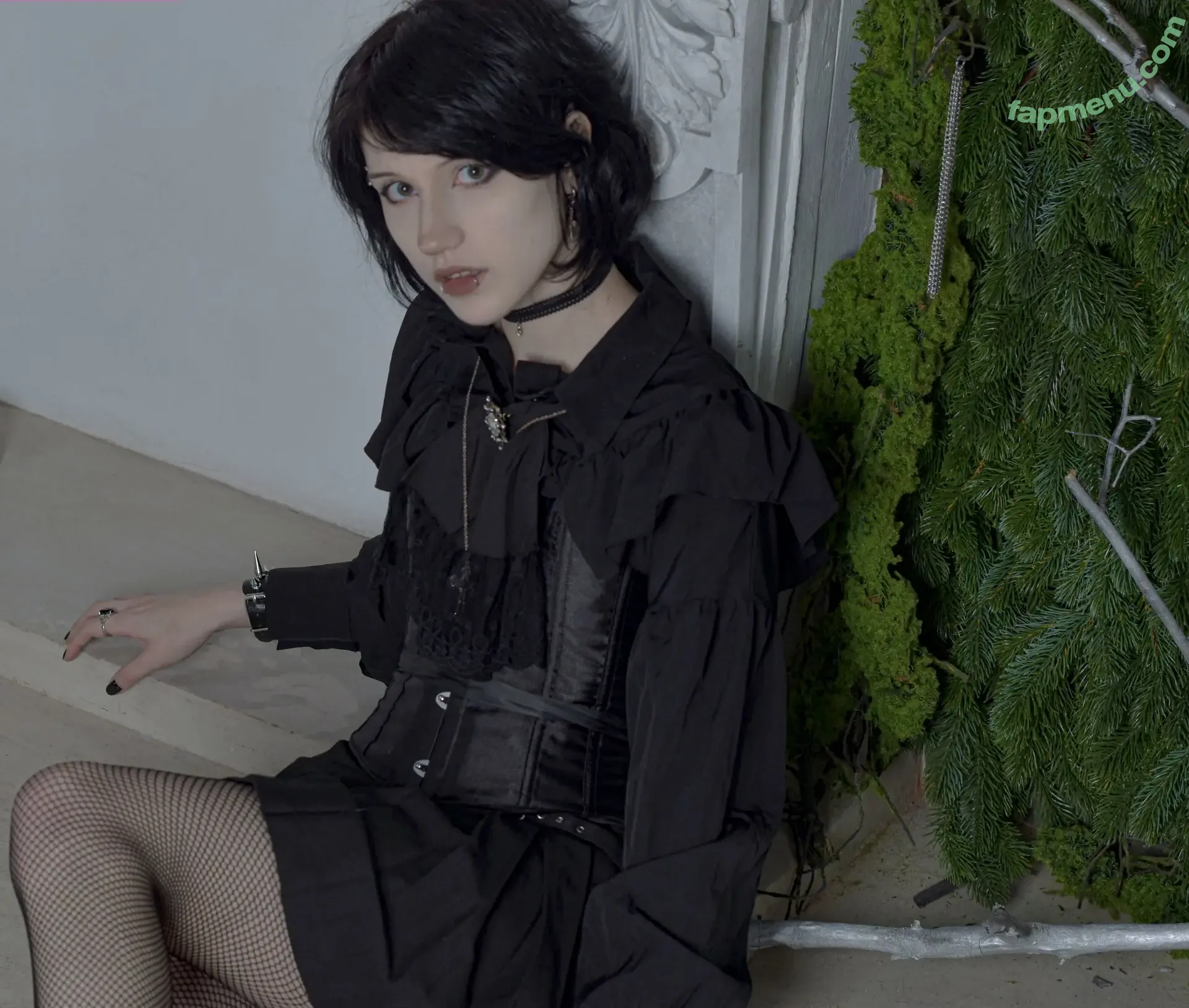 dark_vamp_ nude photo #0007 (dark_vamp_)