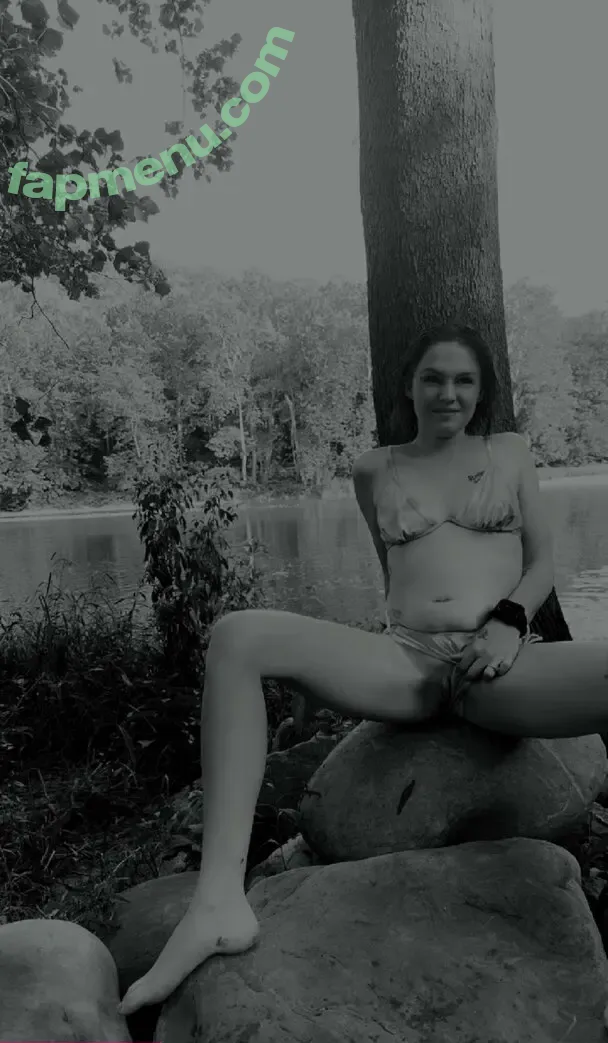 darkaries93 nude photo #0007 (darkaries93)