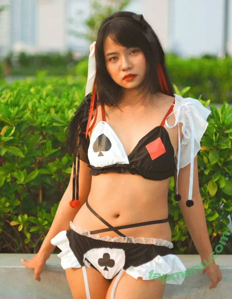 Darkrabbithouse nude photo #0076 (Darkrabbithous1 / Hunnybunny / hunnybunnyth)