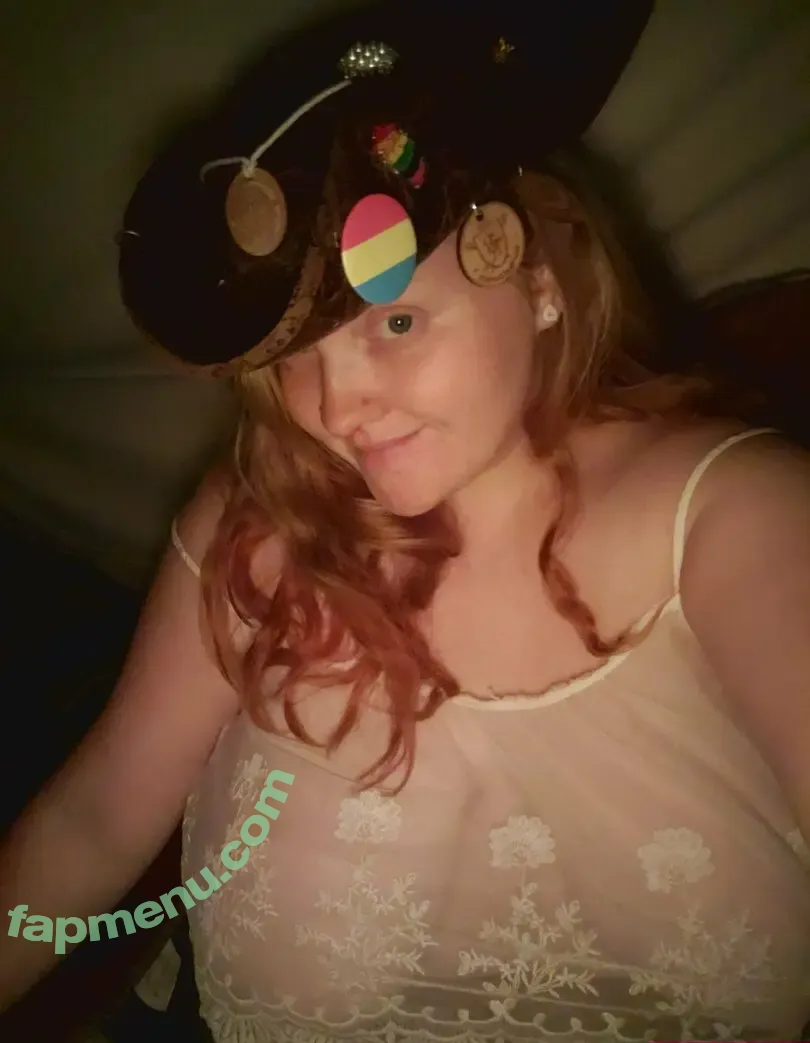 darksideoflittlered nude photo #0100 (darksideoflittlered)