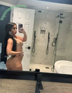  nude photo #0007