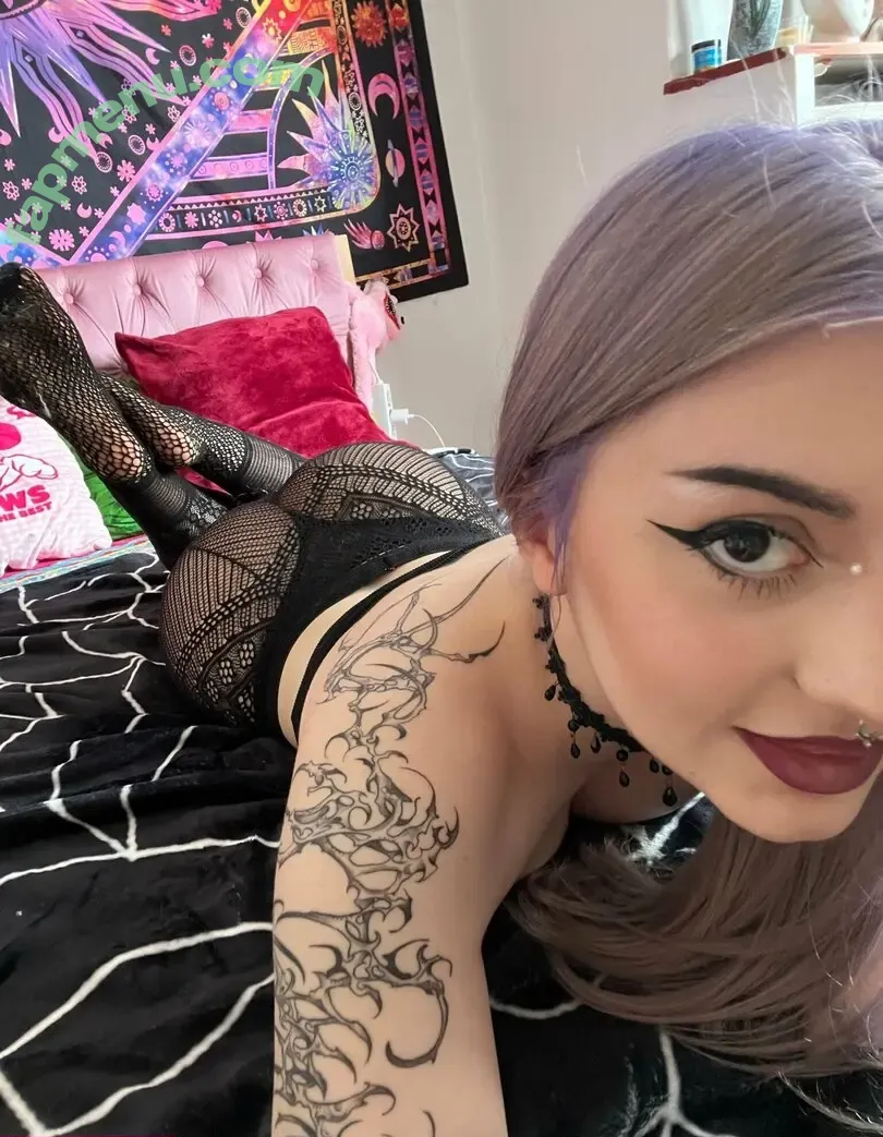 darlyndoll nude photo #0005 (darlyndoll)