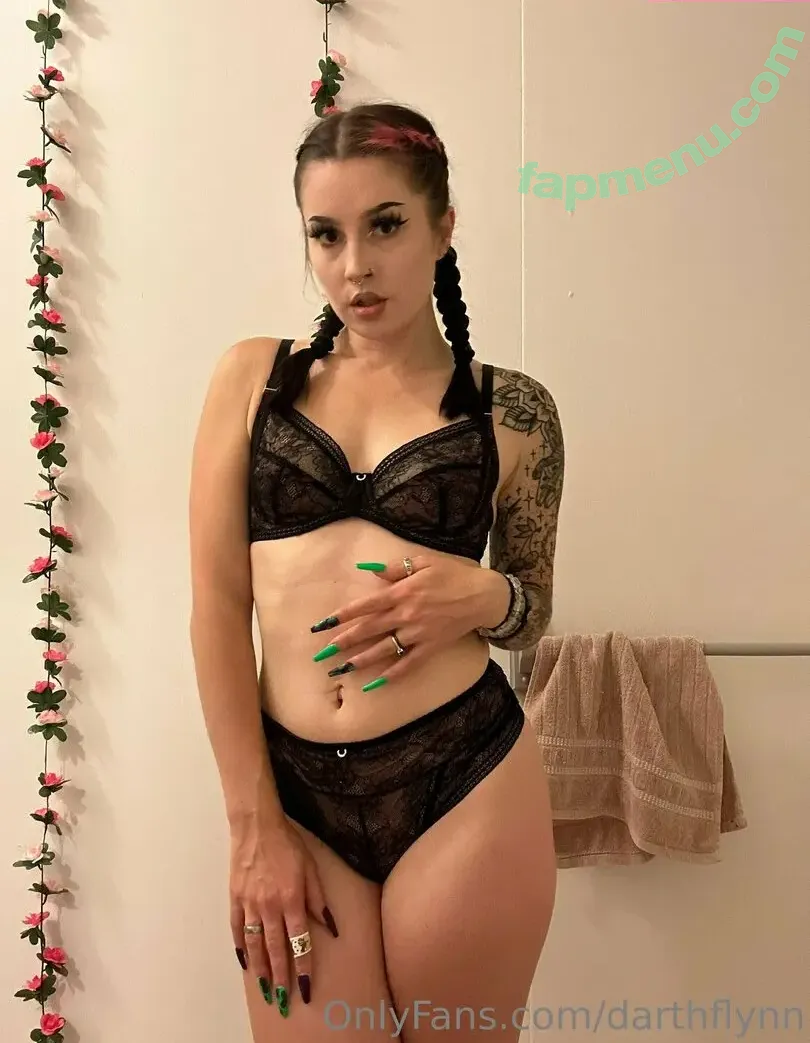 darthflynn nude photo #0014 (phineasflynn444)