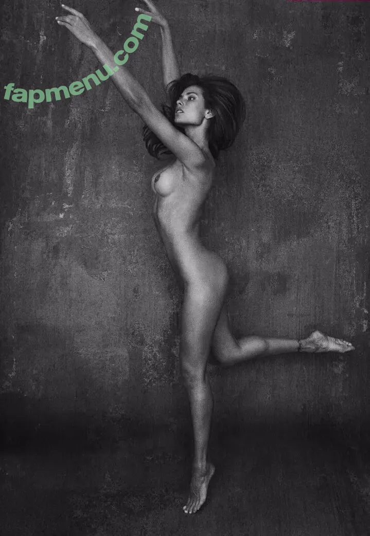 dayanemello nude photo #0006 (dayanemello)