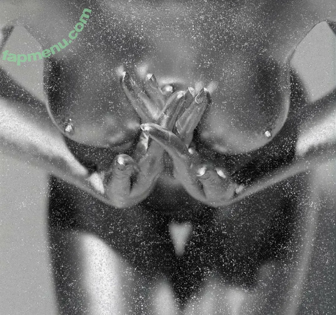 DD Diamond nude photo #0006 (DD Diamond)