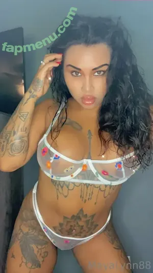 nude photo #0004