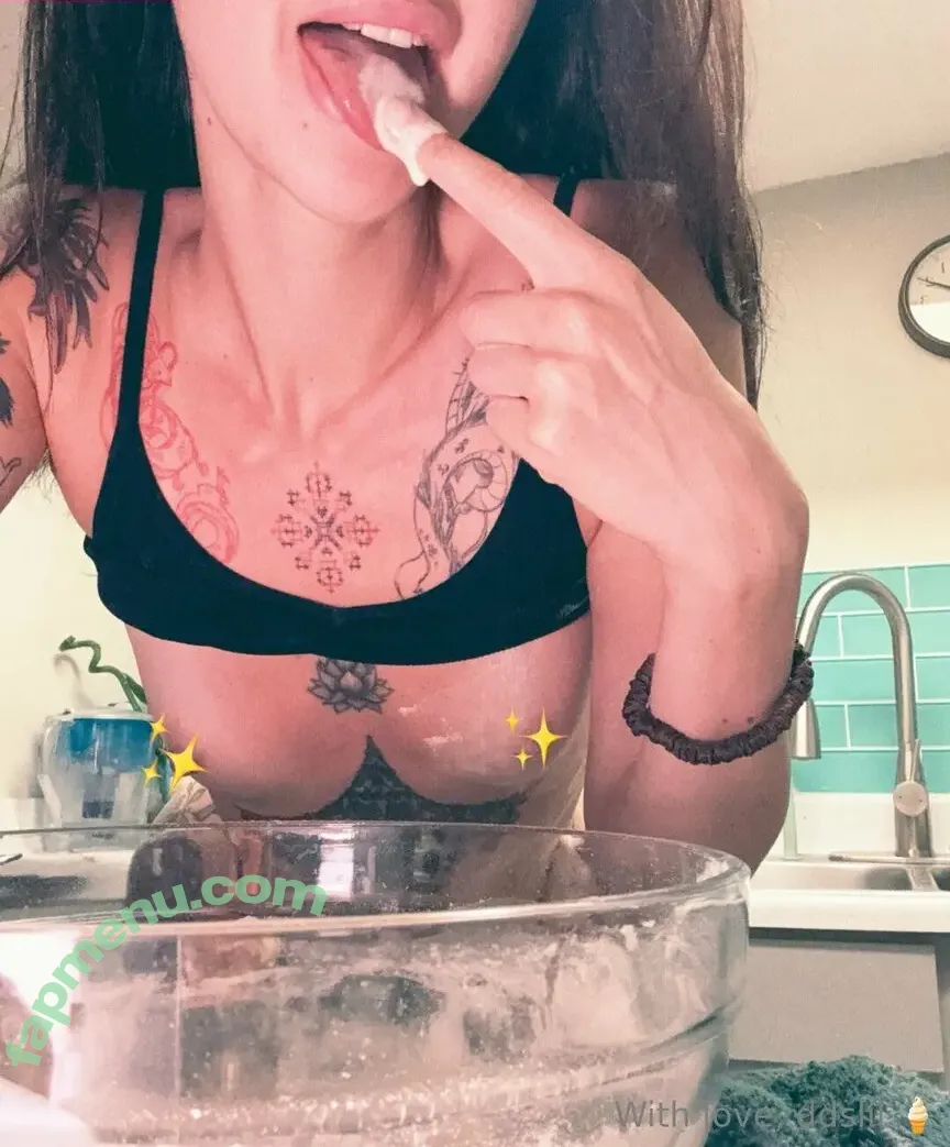 ddslil nude photo #0011 (ddslil)