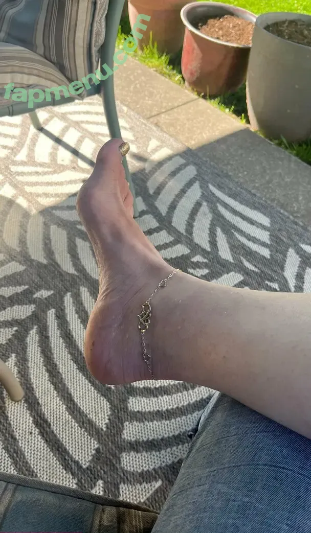 de-feeted nude photo #0025 (defeetedc4s)