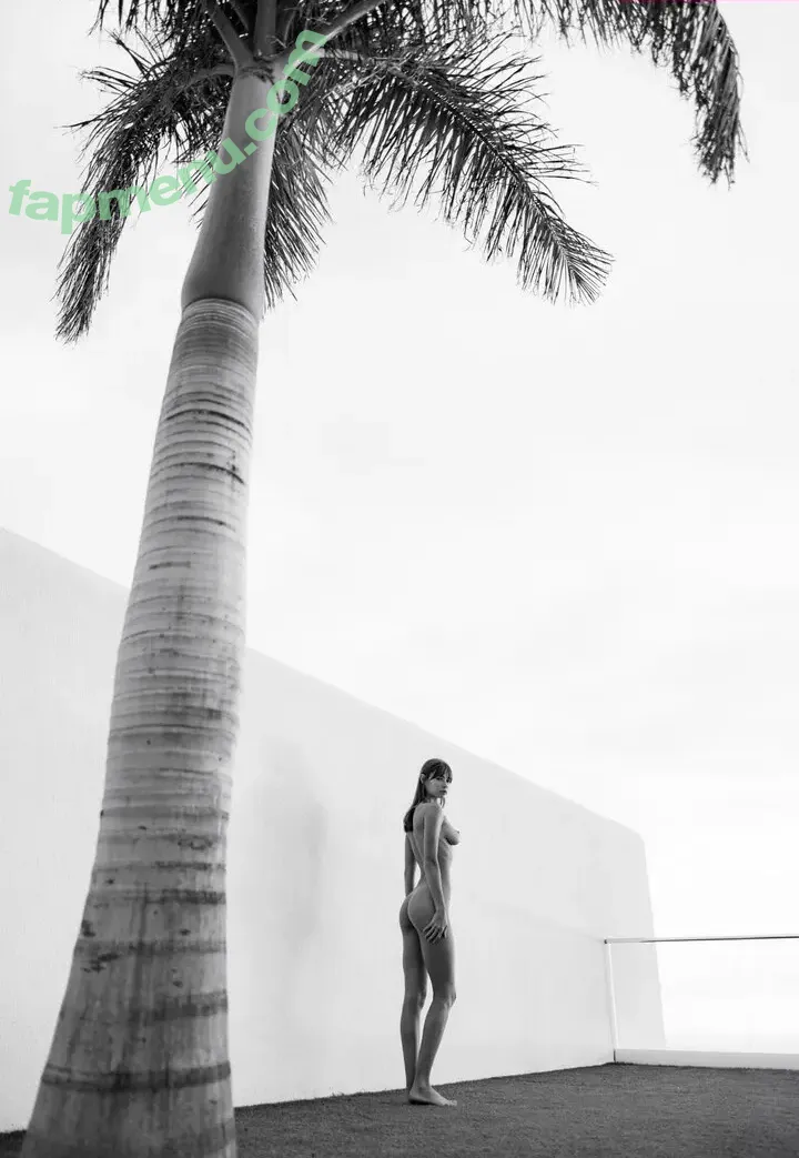 Deanralphs nude photo #2792 (Anna.Ralphs / _anna_ralphs_)