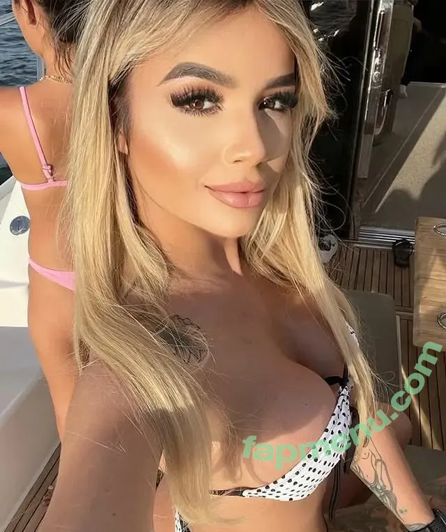 Debora Julia nude photo #0078 (Débora Juliaicial / deborajuliaoficial)