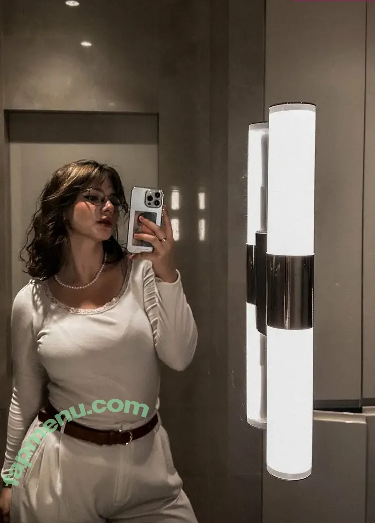 Deca_mo nude photo #0015 (Deca_mo)