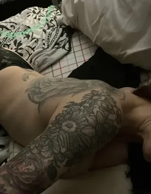  nude photo #0004