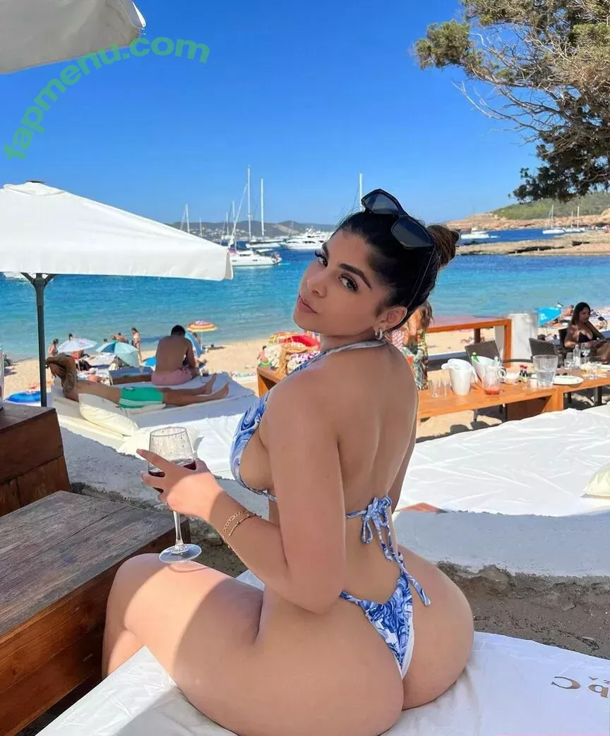 Deevaxo nude photo #0019 (nikocadoavocado)