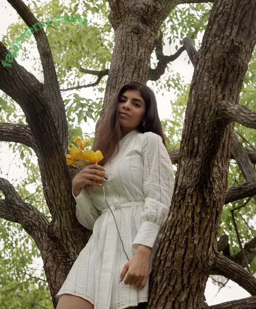Deevaxo nude photo #0030 (nikocadoavocado)