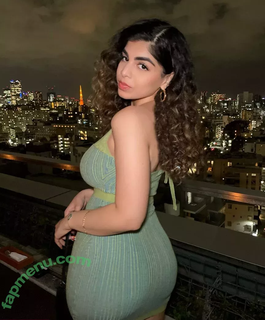 Deevaxo nude photo #0067 (nikocadoavocado)