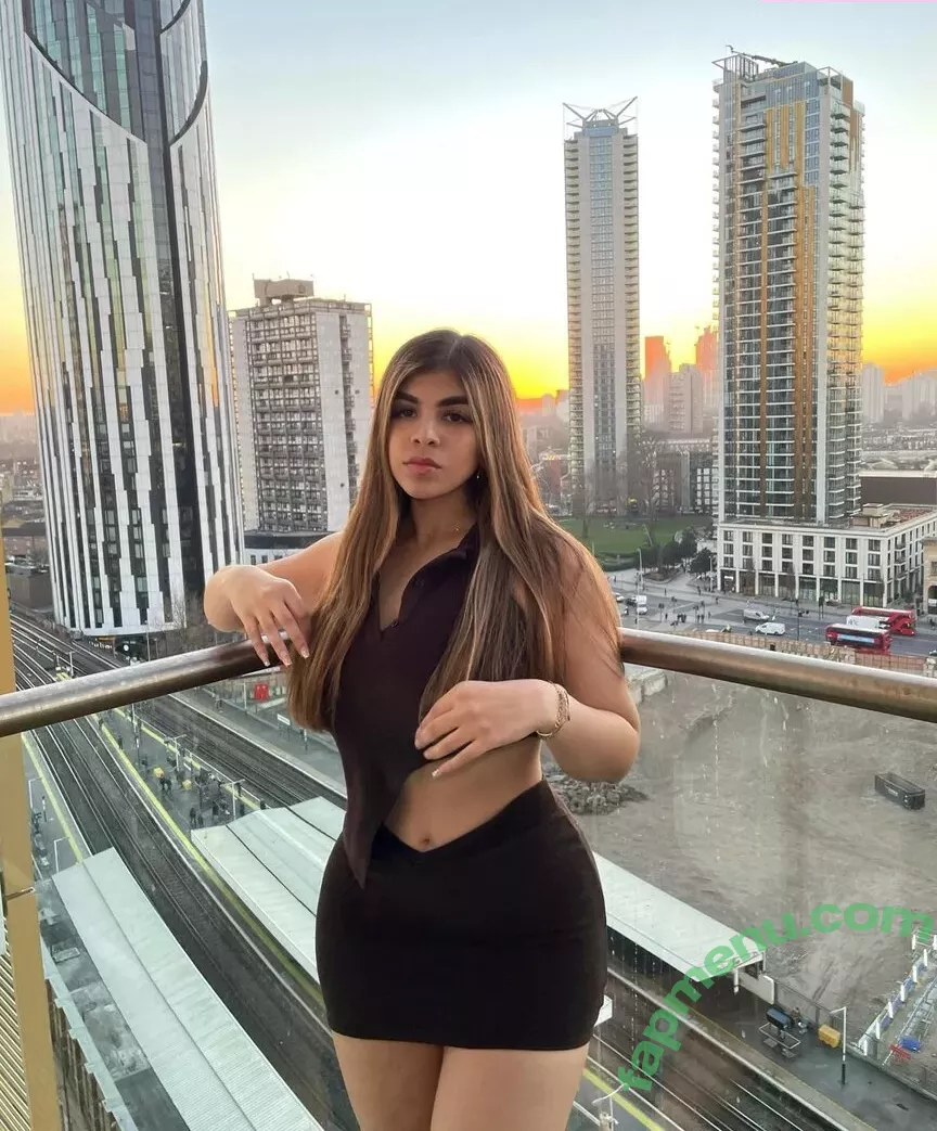 Deevaxo nude photo #0101 (nikocadoavocado)