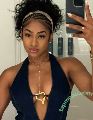 Deja Kelly / dejakelly nude photo #0001