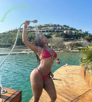 Dejarennae nude photo #0002