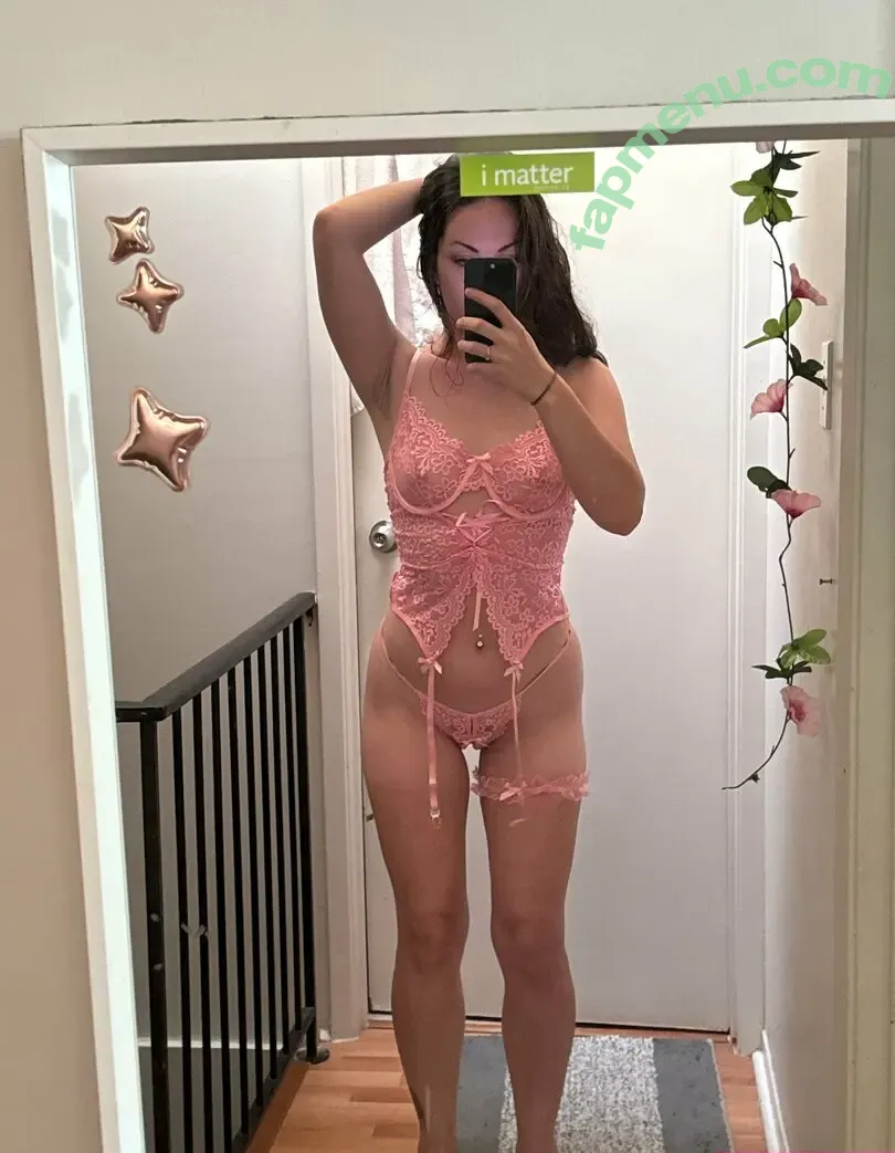 dellacarolyn nude photo #0013 (carolyndellazoppa)