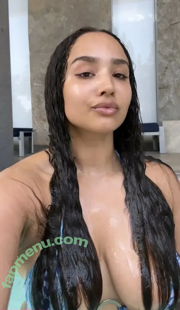 Demetria Obilor nude photo #0011 (Demetria Obilor)
