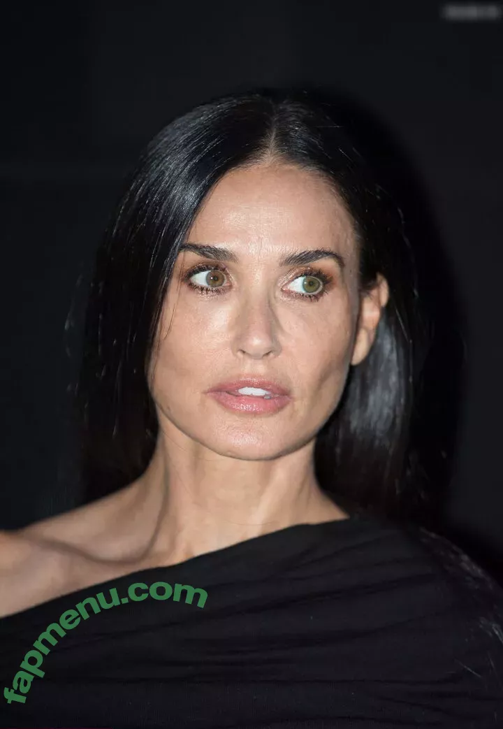 Demi Moore nude photo #0419 (demimoore / justdemi / kyliedemi)