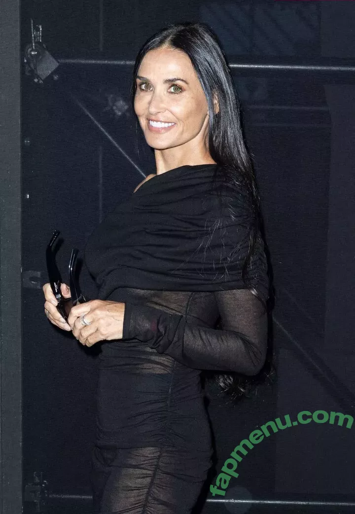 Demi Moore nude photo #0421 (demimoore / justdemi / kyliedemi)