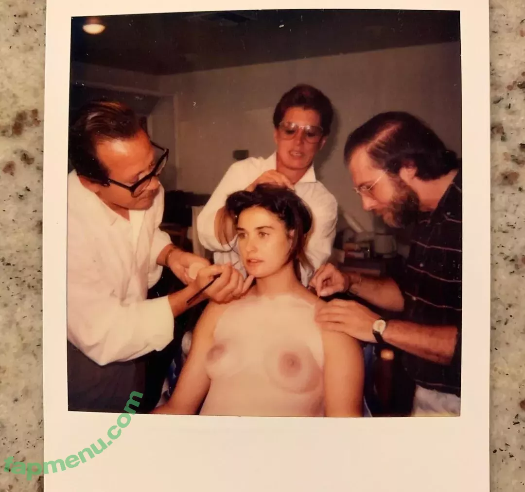 Demi Moore nude photo #0450 (demimoore / justdemi / kyliedemi)