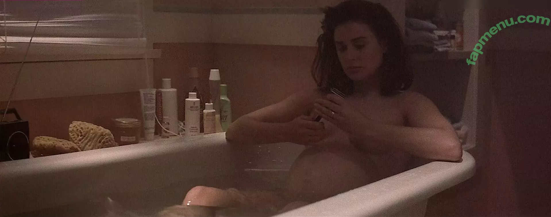 Demi Moore nude photo #0456 (demimoore / justdemi / kyliedemi)