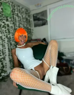  nude photo #0006