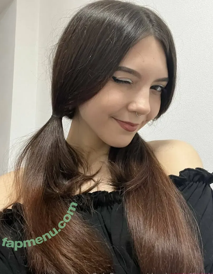 demicardofficial nude photo #0024 (demicardgame)