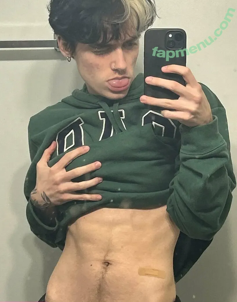 demondogdyl nude photo #0041 (demondogdyl)