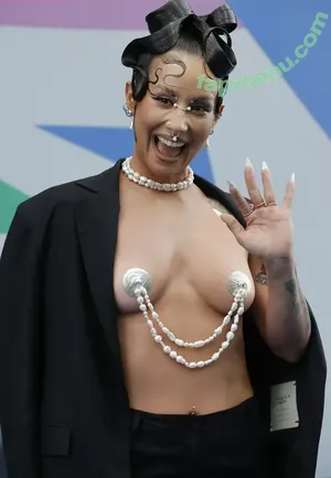  nude photo #0009