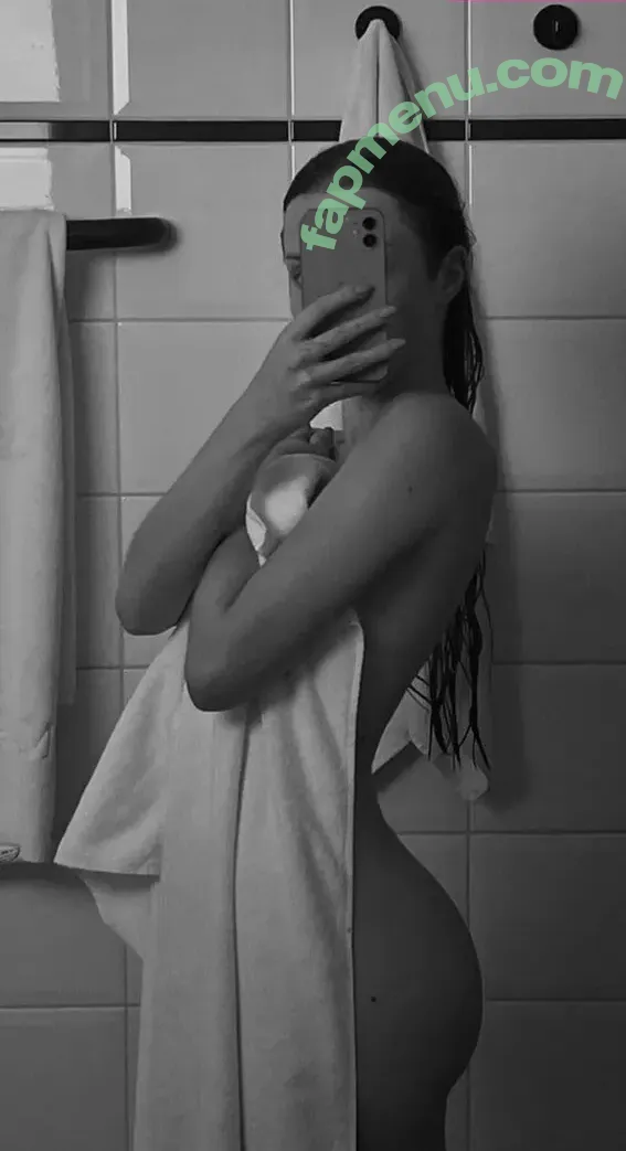 Denisse Peña Molina nude photo #0005 (denisse_pmolina)
