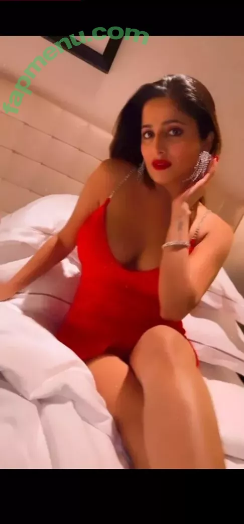Desi Viral Collection nude photo #0026 (desi_viral_collections)