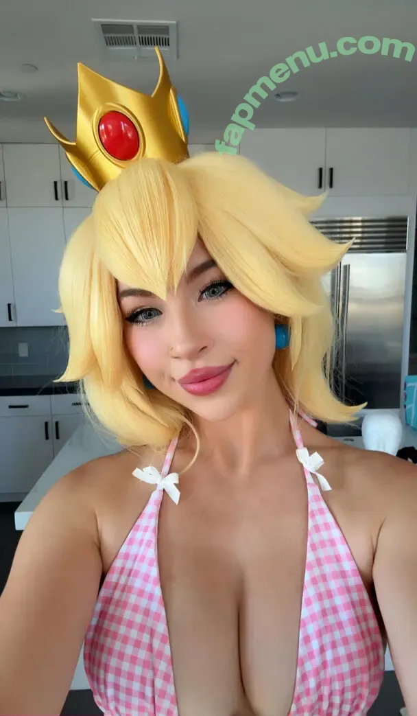 dessyyc nude photo #0018 (oxdessyxo)