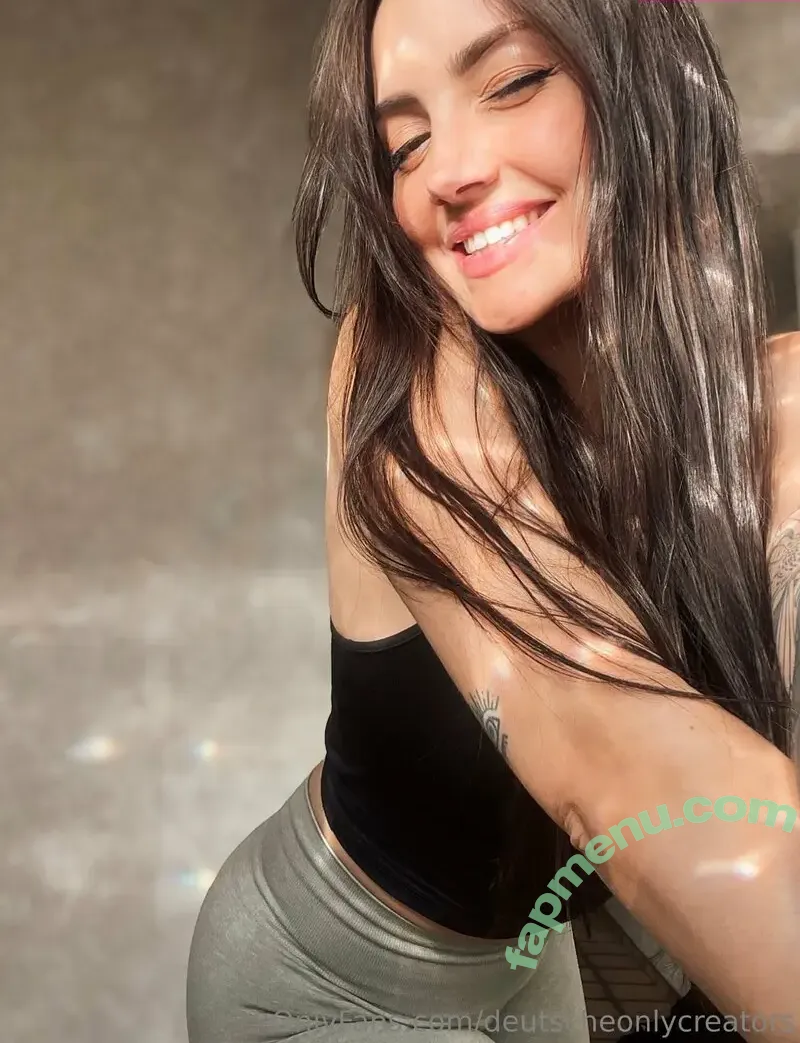 deutscheonlycreators nude photo #0031 (deutscheonlycreators)