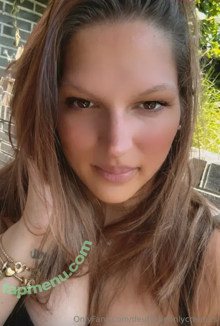 deutscheonlycreators nude photo #0032 (deutscheonlycreators)