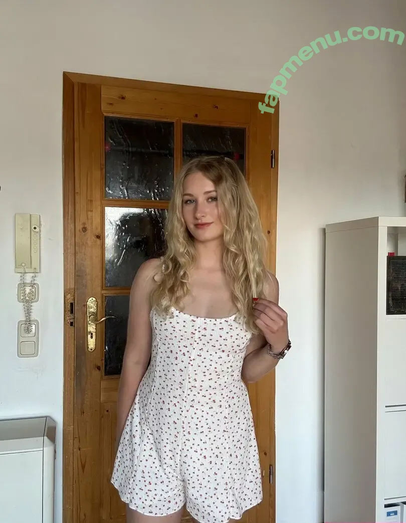deutscheonlycreators nude photo #0035 (deutscheonlycreators)
