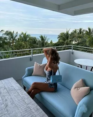 Devin Brugman / Natasha Oakley / devinbrugman nude photo #0757