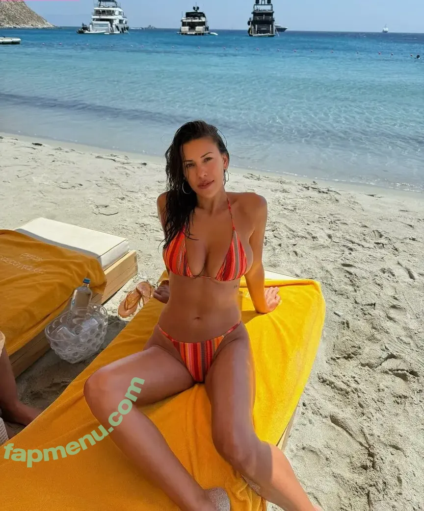Devin Brugman nude photo #1599 (Natasha Oakley / devinbrugman)