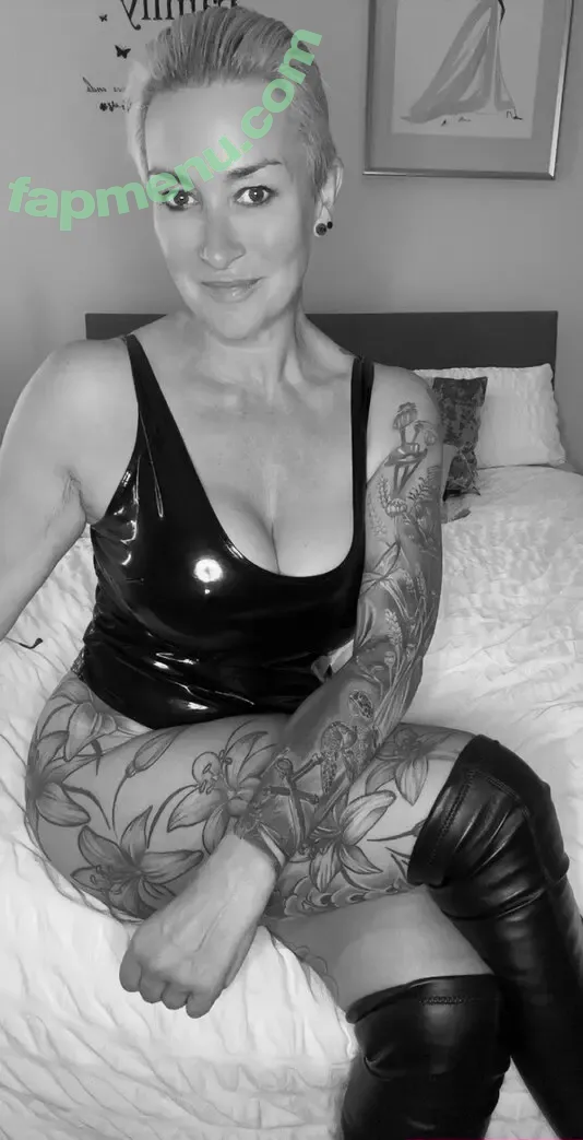 devondweller nude photo #0010 (devondweller_lisa)