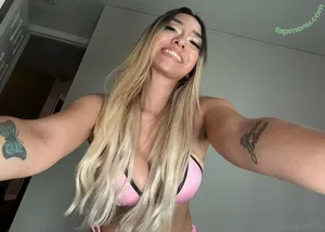 dezzywaifu nude photo #0030