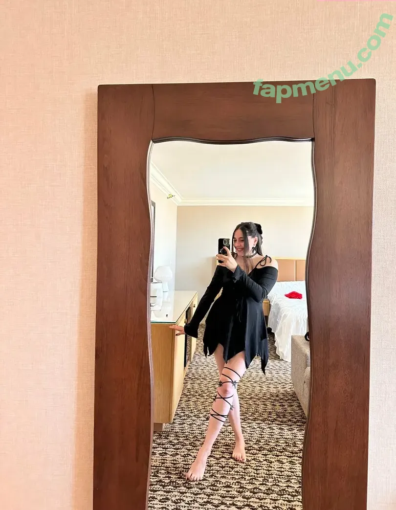 diamaniya nude photo #0029 (diamaniya)