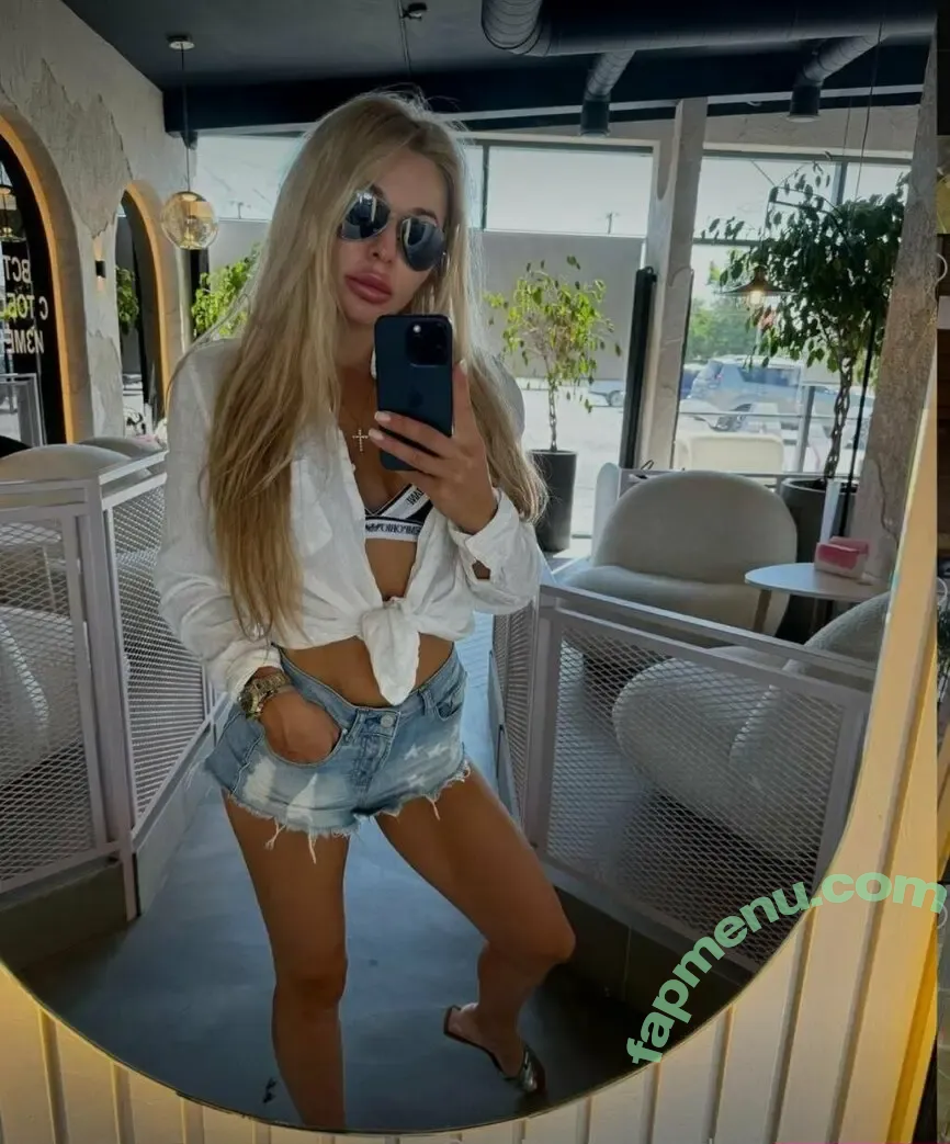 diamond_inna nude photo #0003 (diamond_inna_)