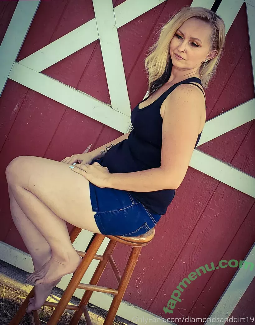 diamondsanddirt19 nude photo #0016 (rydelfunk)