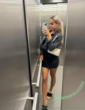  nude photo #0008